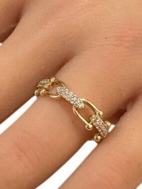 Cuban Link Chain Ring Gold Tone Rhinestone Encrusted Size 8.5 Womens Jewelry